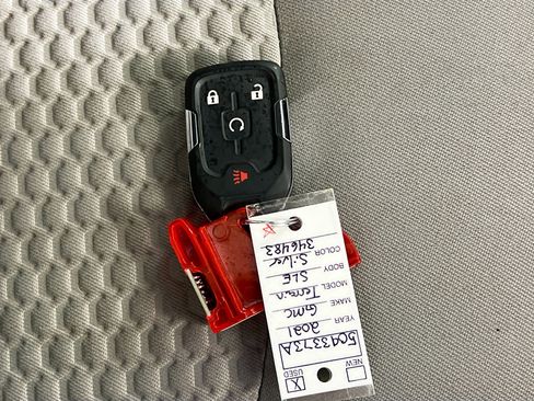 Used 2021 GMC Terrain SLE w/ Driver Convenience Package image 37