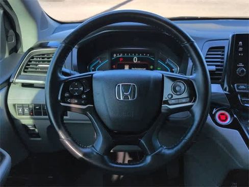 Used 2022 Honda Odyssey Elite image 25