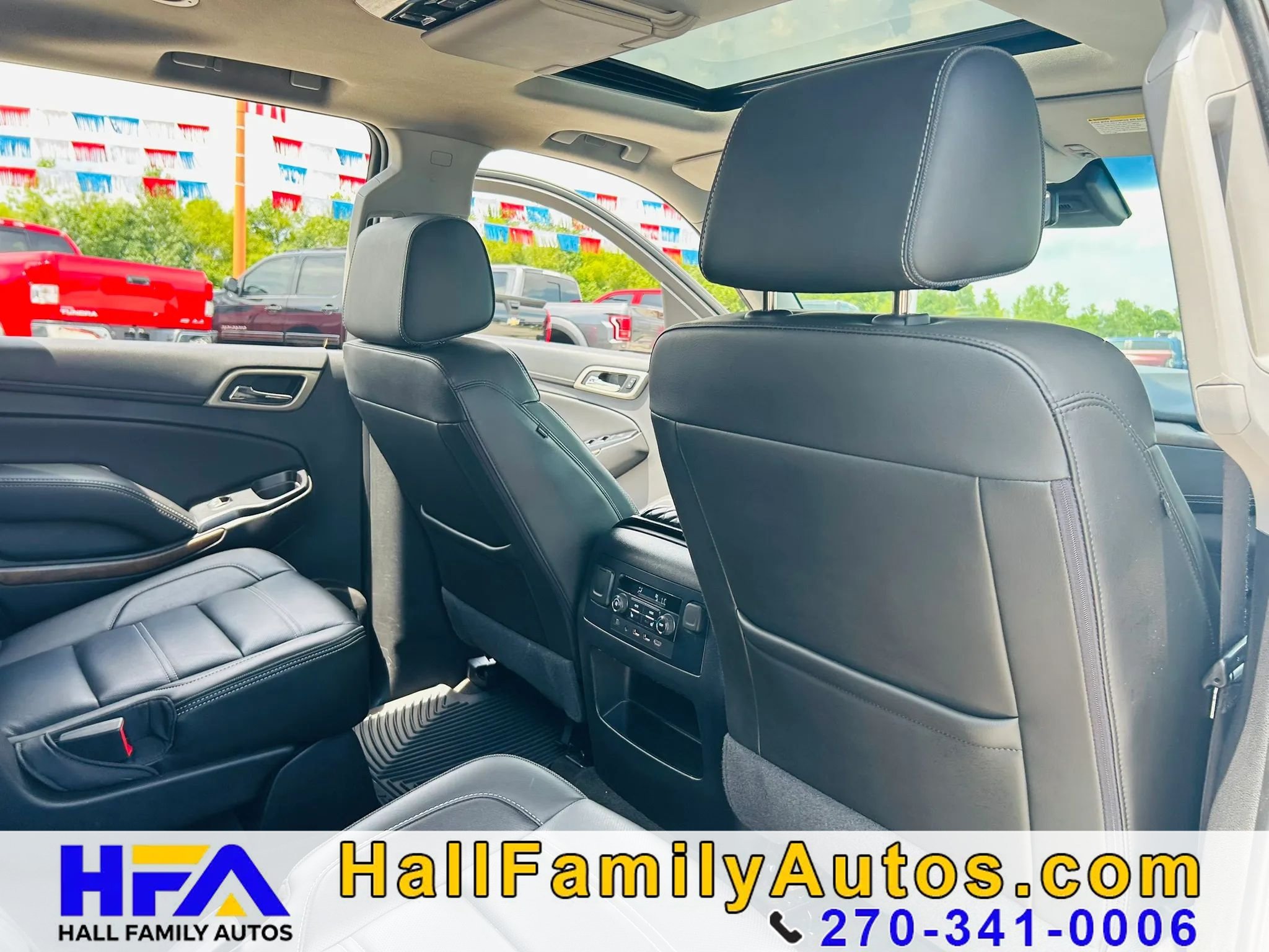 Used 2018 GMC Yukon Denali w/ Open Road Package AWD/4WD image 18