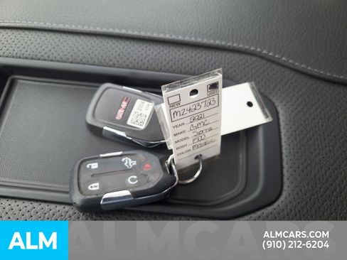 Used 2021 GMC Sierra 1500 Denali w/ Denali Premium Package image 41