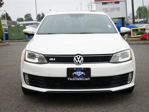 Used 2013 Volkswagen Jetta GLI Autobahn FWD image 8