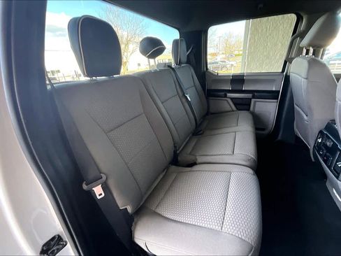 Used 2021 Ford F250 XLT w/ FX4 Off-Road Package image 18