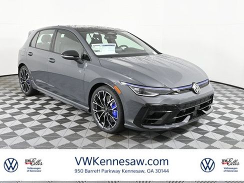 New 2026 Volkswagen Golf image 1