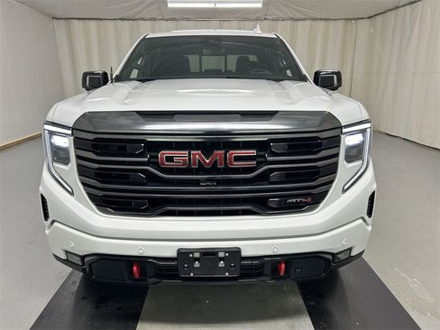 Used 2023 GMC Sierra 1500 AT4 w/ AT4 Premium Package image 3
