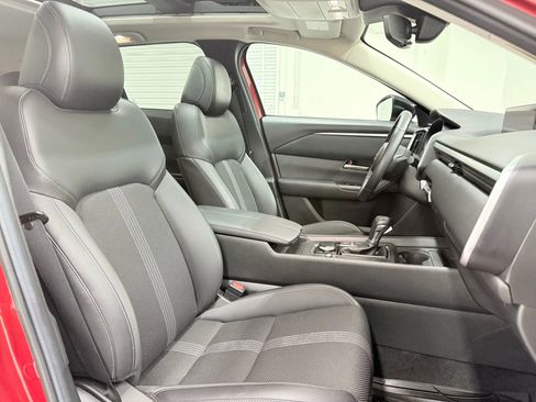 Used 2024 MAZDA CX-50 AWD 2.5 S w/ Premium Package image 23