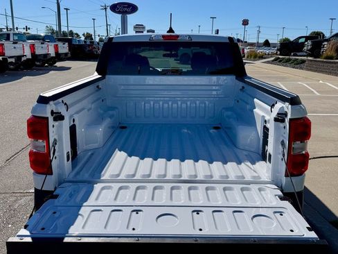 New 2025 Ford Maverick XLT w/ XLT Luxury Package image 13