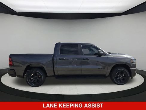 New 2026 RAM 1500 Express AWD/4WD image 7
