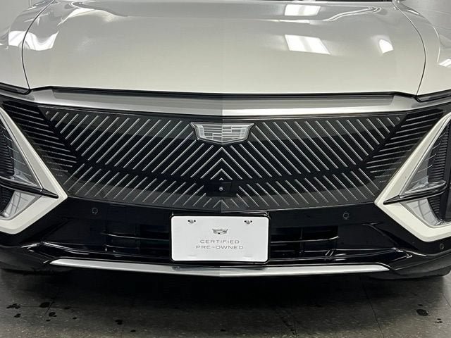 Certified 2024 Cadillac Lyriq Tech w/ Driver Assist Package AWD/4WD image 9