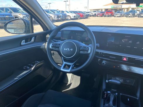Used 2025 Kia K5 LXS image 35