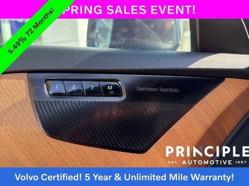 Certified 2023 Volvo XC90 T8 Plus image 30