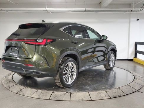 Used 2023 Lexus NX 350h AWD image 11
