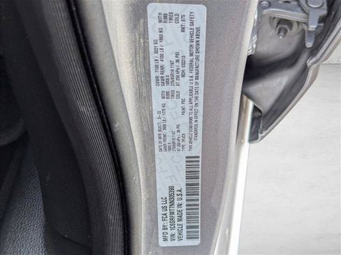 Used 2022 RAM 1500 Big Horn AWD/4WD image 23