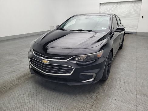Used 2017 Chevrolet Malibu LT image 15