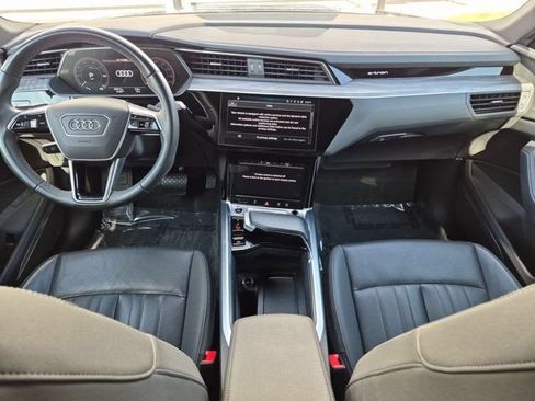 Used 2024 Audi Q8 e-tron Premium Plus w/ Premium Plus Package AWD/4WD image 14