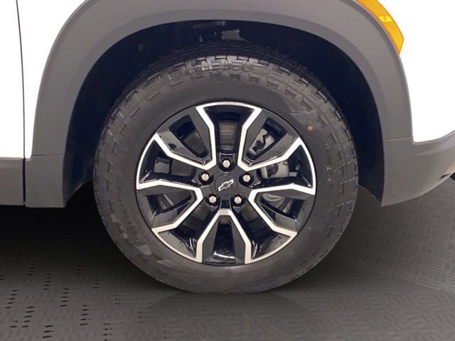 New 2026 Chevrolet TrailBlazer ACTIV w/ Convenience Package AWD/4WD image 32