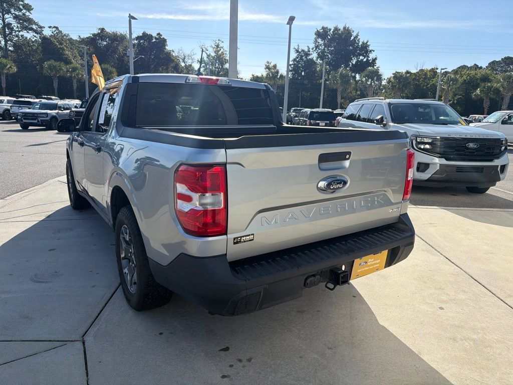 Certified 2024 Ford Maverick XLT w/ XLT Luxury Package AWD/4WD image 5