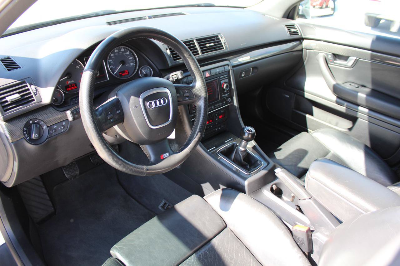 Used 2005 Audi S4 Avant AWD/4WD image 15