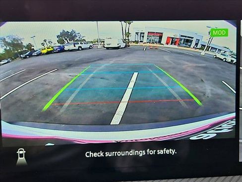 Used 2025 Nissan Kicks SR w/ Illumination Package image 12