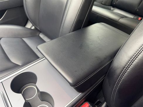 Used 2021 Tesla Model 3 Standard Range Plus image 65