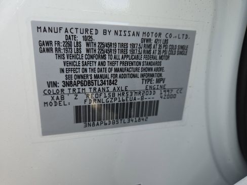 New 2026 Nissan Kicks SR image 39