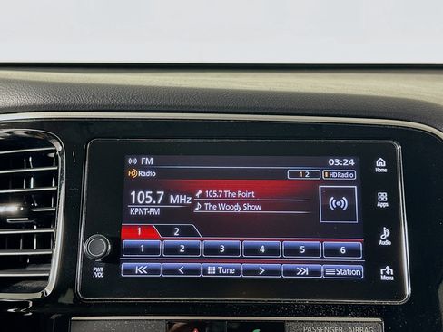 Used 2019 Mitsubishi Outlander SEL image 21