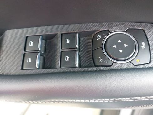 Used 2024 Ford Mustang Mach-E Select image 28