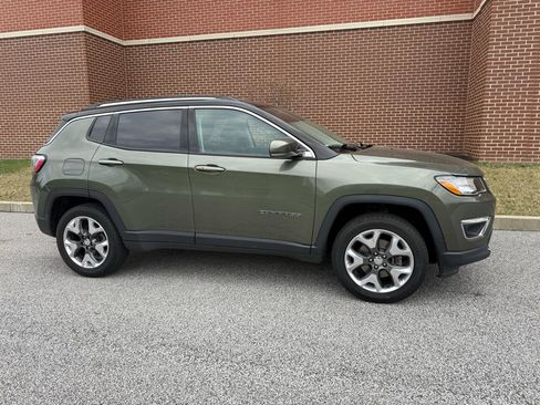 Used 2018 Jeep Compass Limited image 20
