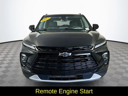 Used 2023 Chevrolet Blazer LT w/ Convenience Package FWD image 4