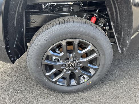 New 2026 Toyota Tundra Platinum AWD/4WD image 29