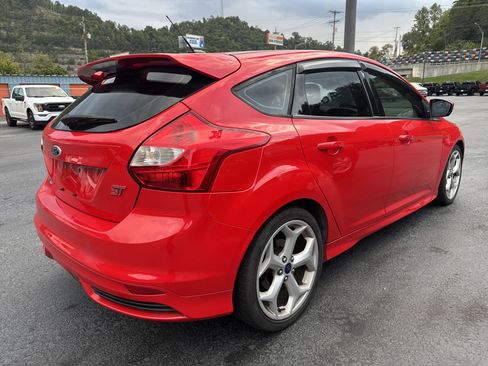 Used 2014 Ford Focus ST w/ Equipment Group 202A FWD image 7