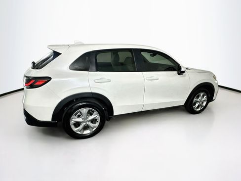 Used 2025 Honda HR-V LX image 10