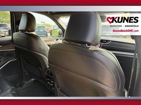 Used 2024 Jeep Grand Cherokee Limited 4xe AWD/4WD image 45