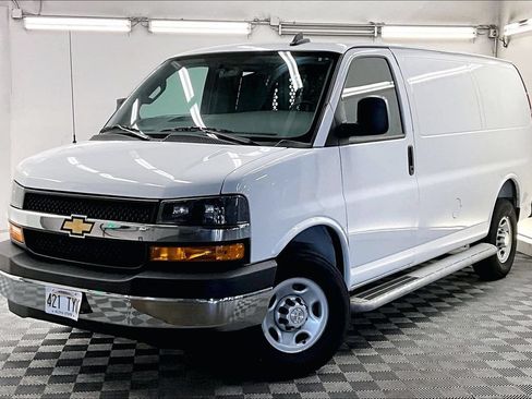 Used 2025 Chevrolet Express 2500 w/ Driver Convenience Package RWD image 1
