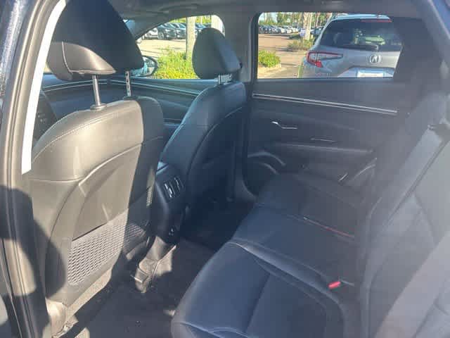 Used 2023 Hyundai Tucson Limited AWD/4WD image 15