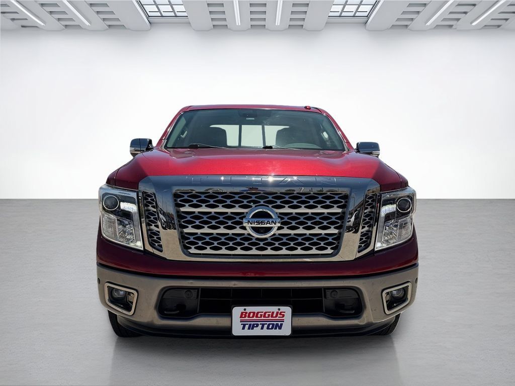 Used 2018 Nissan Titan Platinum Reserve AWD/4WD image 8