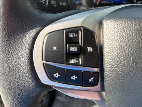Used 2024 Ford Explorer XLT w/ Equipment Group 202A image 23