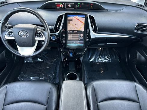 Used 2018 Toyota Prius Prime Premium w/ Carpet Mat Package image 12