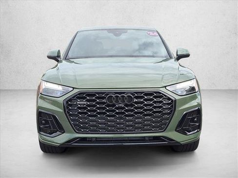 Used 2024 Audi Q5 2.0T Premium Plus w/ Premium Plus Package AWD/4WD image 2