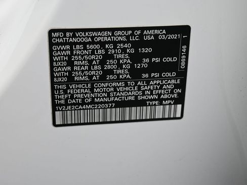 Used 2021 Volkswagen Atlas Cross Sport SE w/ Panoramic Sunroof Package image 20