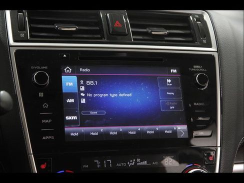 Used 2019 Subaru Outback 2.5i Limited w/ Popular Package #2 AWD/4WD image 12