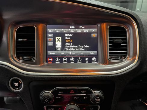 Used 2019 Dodge Charger GT image 22