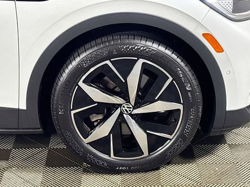 Used 2023 Volkswagen ID.4 Pro S image 24