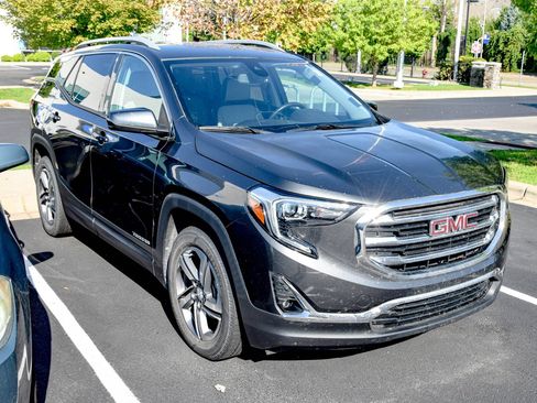 Used 2020 GMC Terrain SLT AWD/4WD image 14