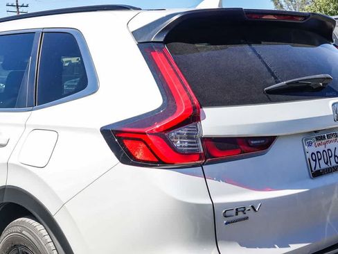 Used 2025 Honda CR-V Sport-L image 15