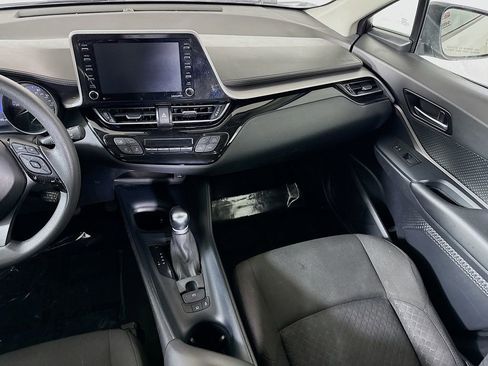 Used 2020 Toyota C-HR LE image 24