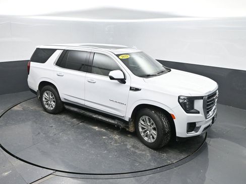 Used 2022 GMC Yukon SLT w/ SLT Premium Package image 48