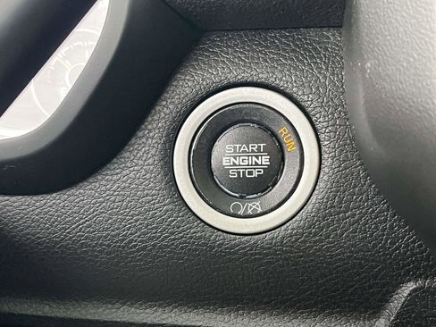 Used 2019 RAM 2500 Big Horn image 37