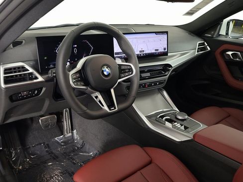 Used 2026 BMW 230i Coupe w/ M Sport Package image 7