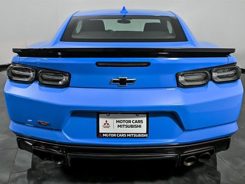 Used 2022 Chevrolet Camaro LT w/ RS Package RWD image 8
