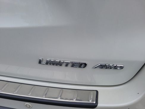 Used 2016 Toyota Highlander Limited Platinum AWD/4WD image 10